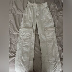 Abercrombie & Fitch Cream Cargo Pants Lightweight Style